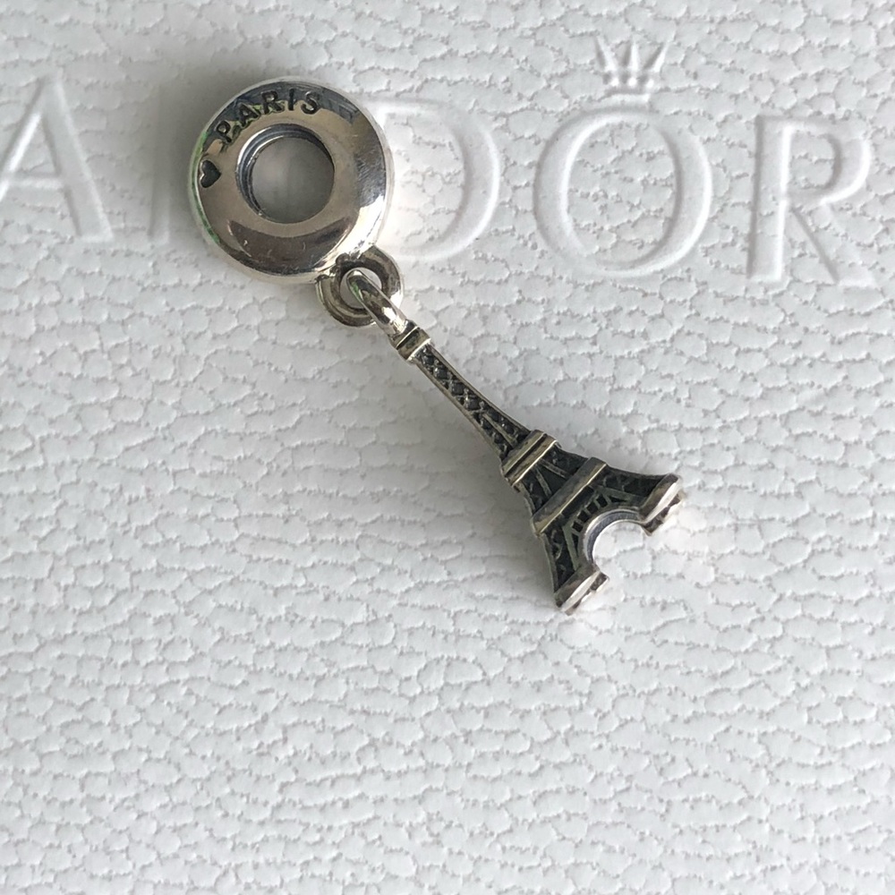 Pandora Eiffle Tower